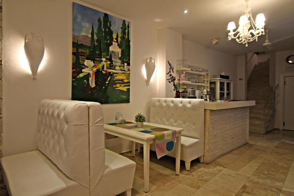 Larimar Boutique Hotel Çeşme Exteriör bild