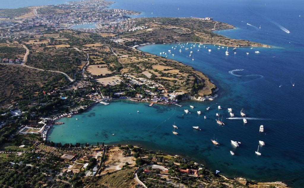 Larimar Boutique Hotel Çeşme Exteriör bild