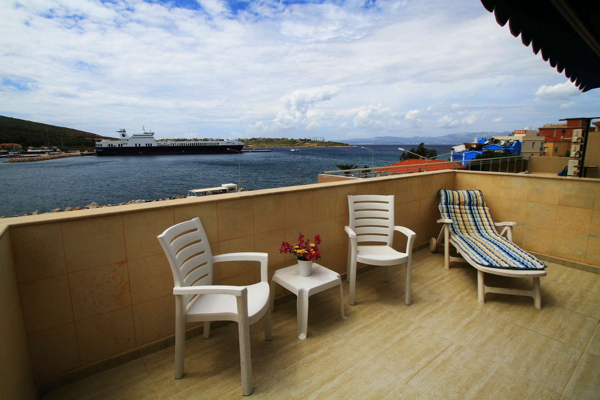 Larimar Boutique Hotel Çeşme Exteriör bild